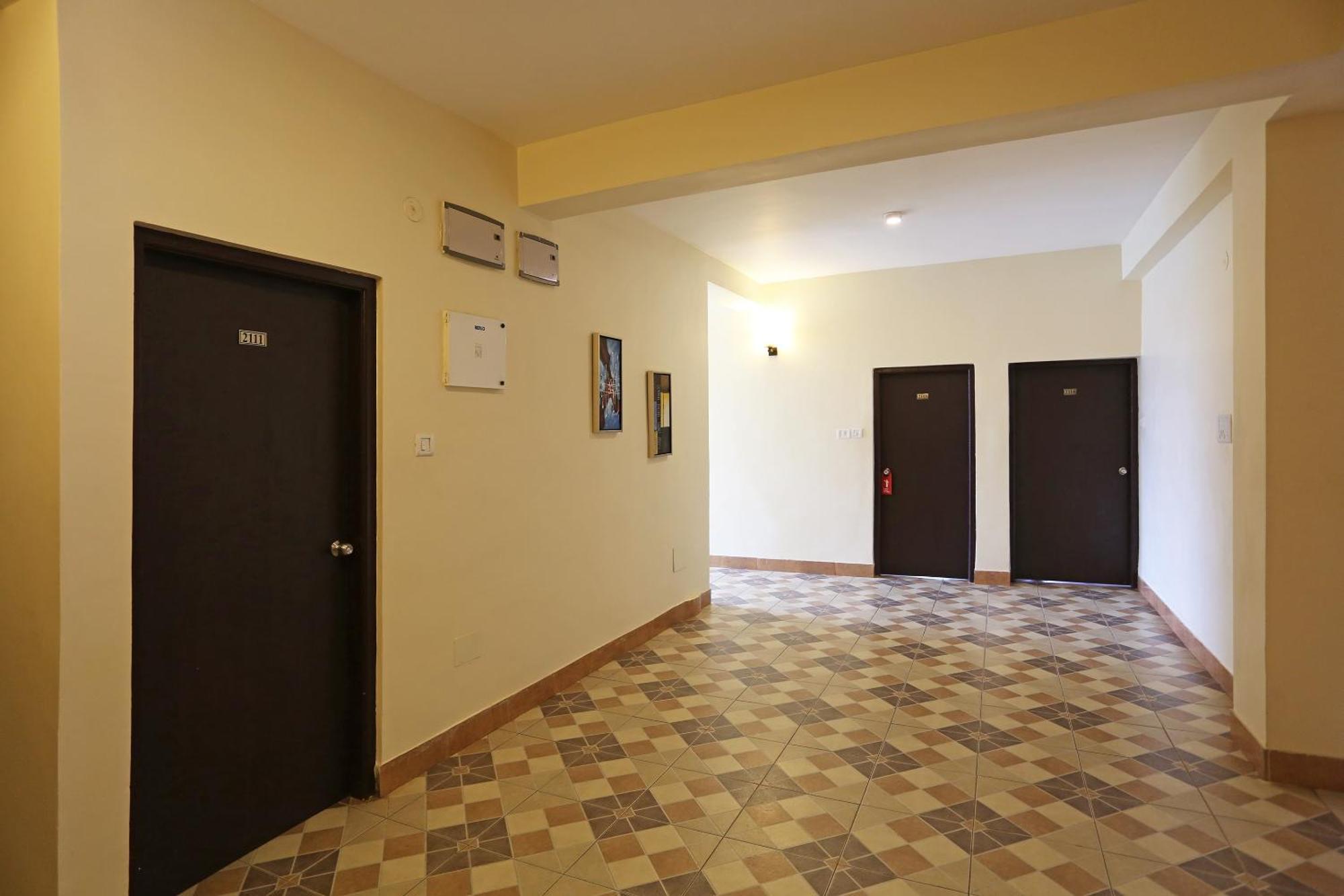 Oyo Stellar Resort Bhubaneswar Exterior foto