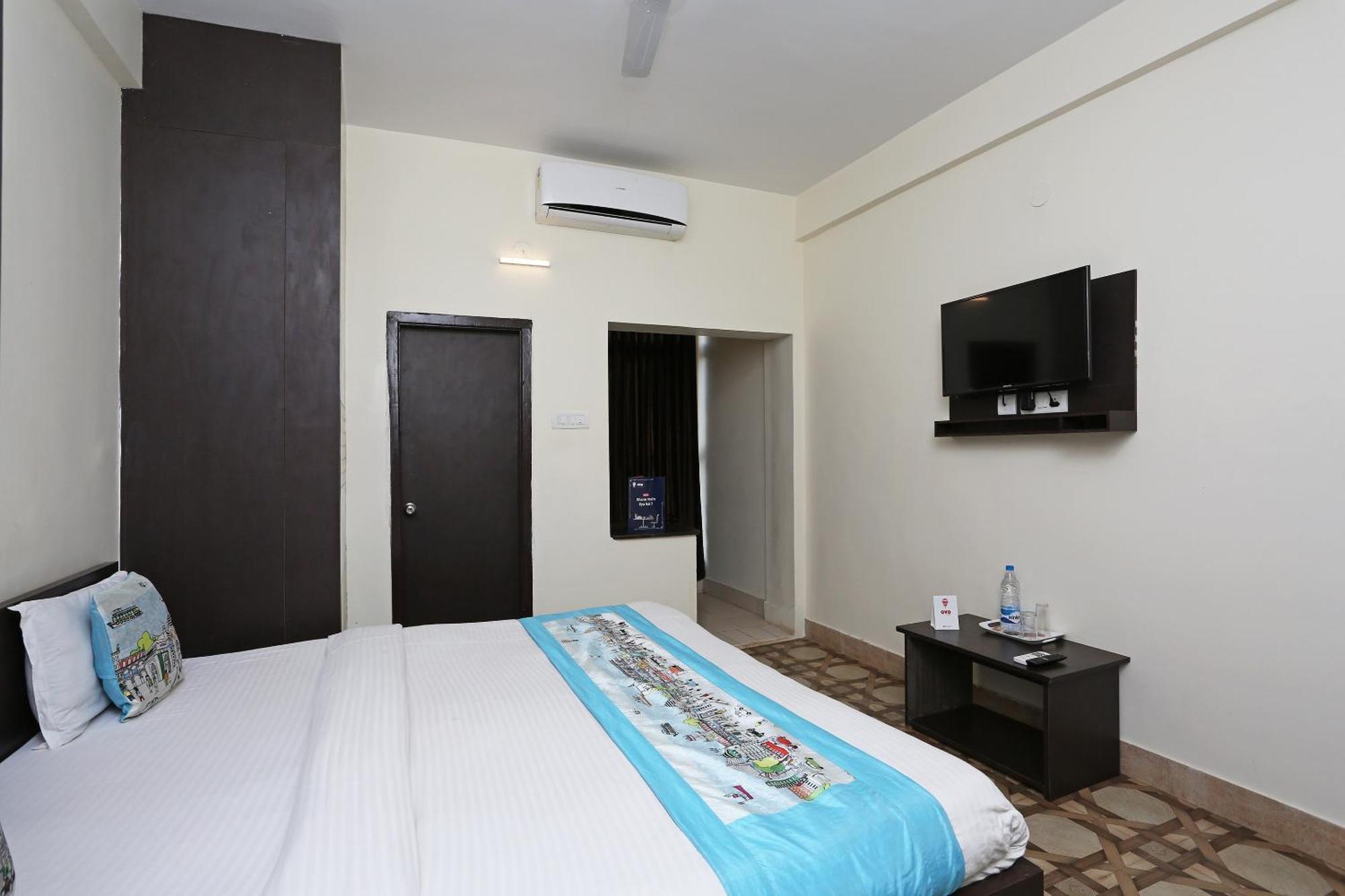 Oyo Stellar Resort Bhubaneswar Exterior foto